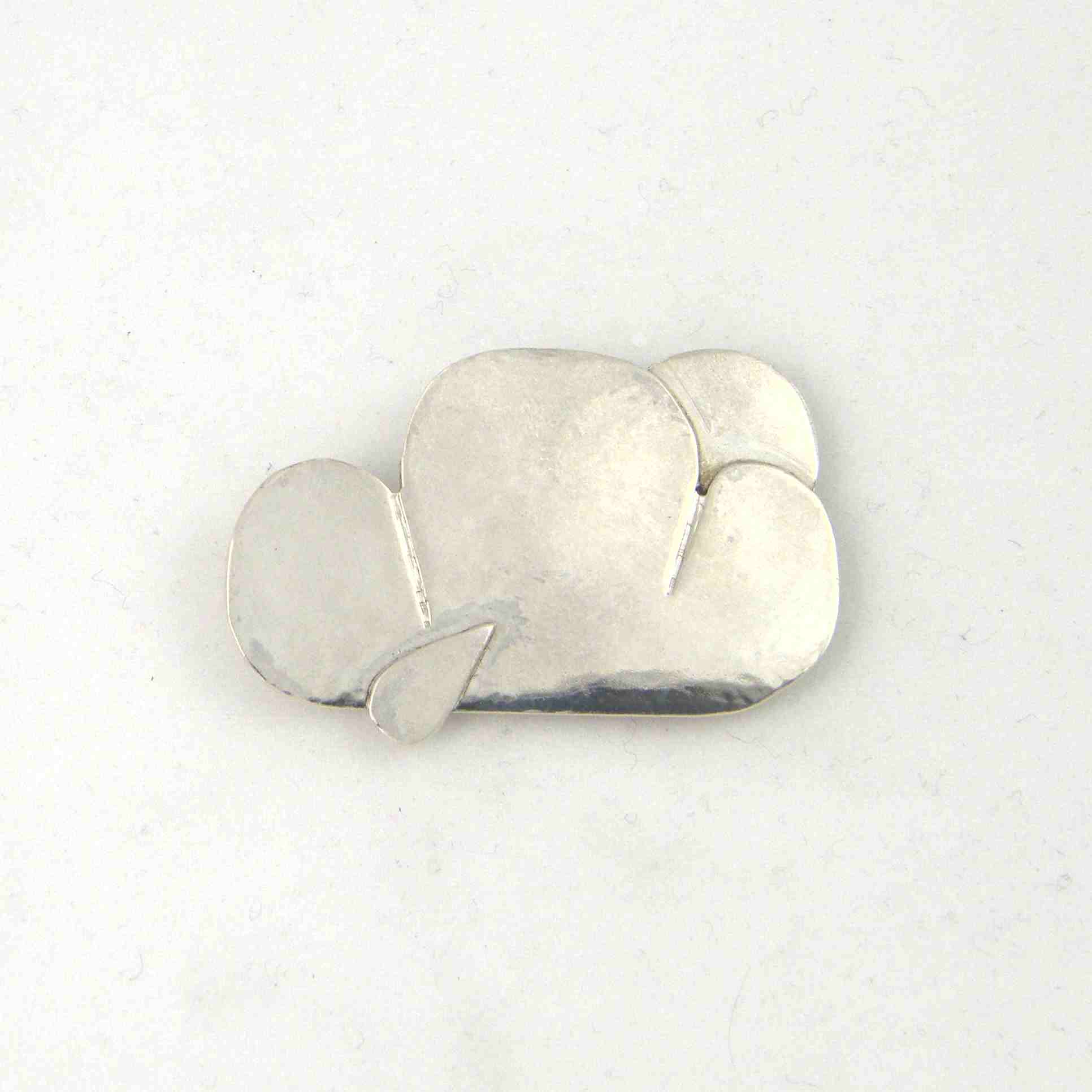 Shiny cloud brooch